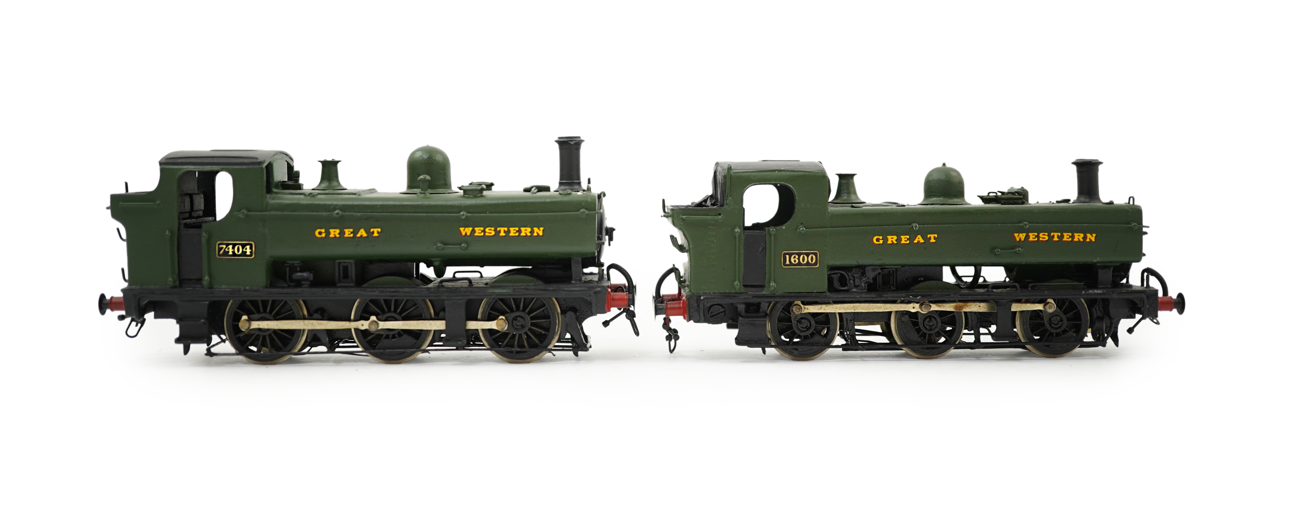 Two 00 gauge brass and white metal kit built GWR Pannier Tank locomotives; a 1600 class 0-6-0PT, 1600, together with an 7400 class 0-6-0PT, 7404, constructed, painted and lined to a high standard, both motored for two ra